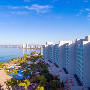 Hotel Sheraton Buganvilias Puerto Vallarta cazare Puerto Vallarta