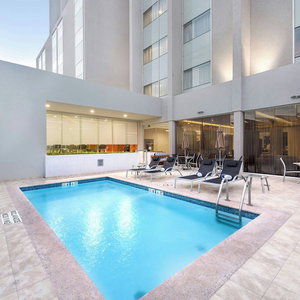 Hotel Courtyard By Marriott Saltillo cazare Saltillo