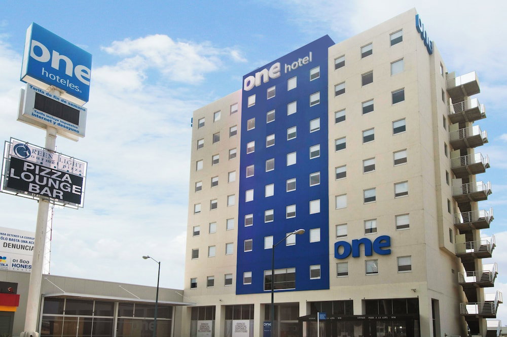Hotel One Puebla Finsa
