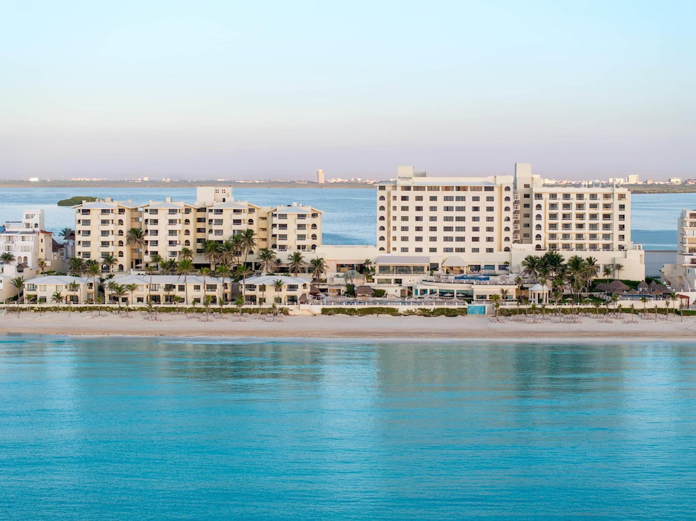 Hotel Occidental Tucancún All Inclusive