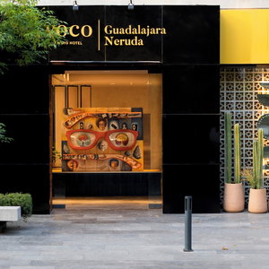 Hotel Voco Guadalajara Neruda By Ihg cazare Providencia