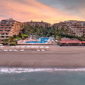 Hotel Velas Vallarta Suites Resort All Inclusive cazare Las Jarretaderas