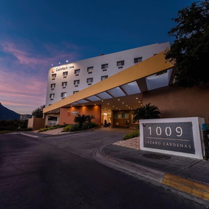 Hotel Comfort Inn Monterrey Valle cazare San Pedro Garza Garcia