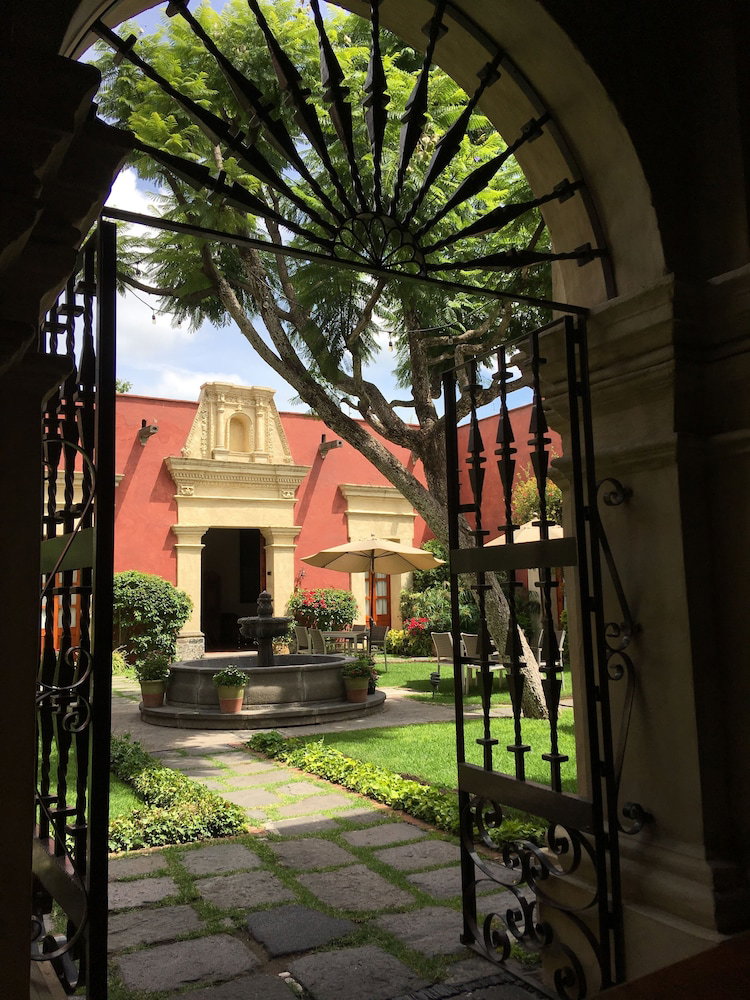 Hotel Quinta Luna