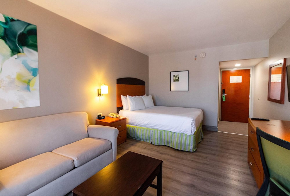 Hotel Wyndham Garden Monterrey Aeropuerto