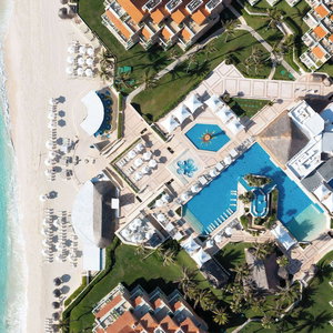 Sejur Wyndham Grand Cancun All Inclusive Resort & Villas vacanta Isla Mujeres