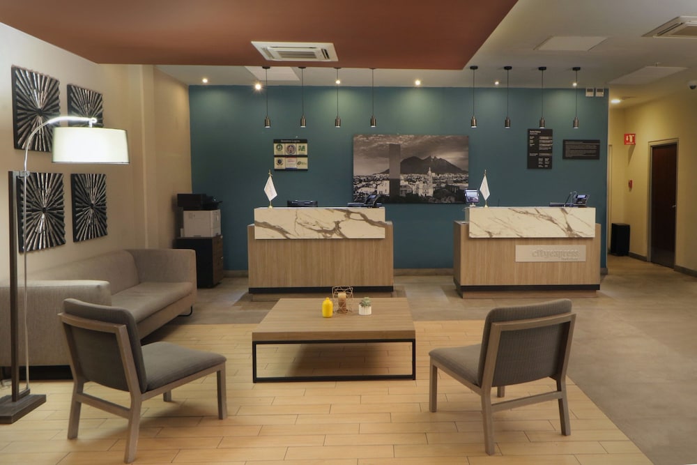 Hotel City Express Plus By Marriott Monterrey Galerias