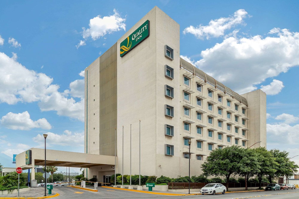 Hotel Quality Inn Monterrey La Fe