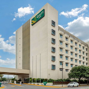 Hotel Quality Inn Monterrey La Fe cazare Guadalupe