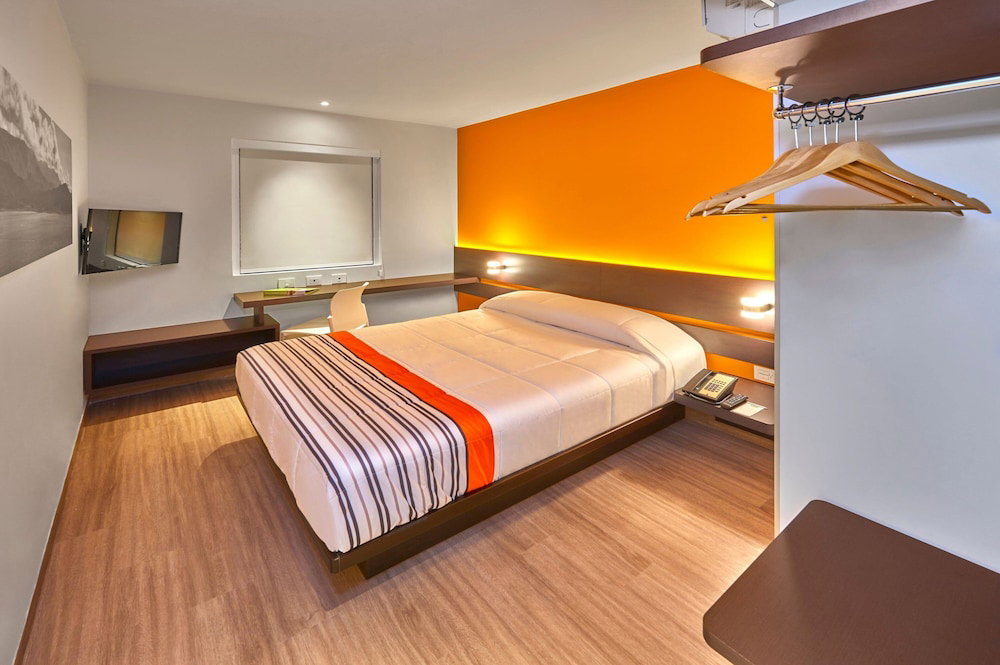 Hotel City Express Junior By Marriott Tuxtepec