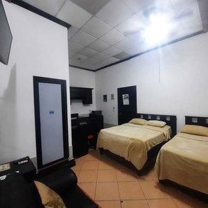 Hotel Hotel Garcias Suites cazare Linares