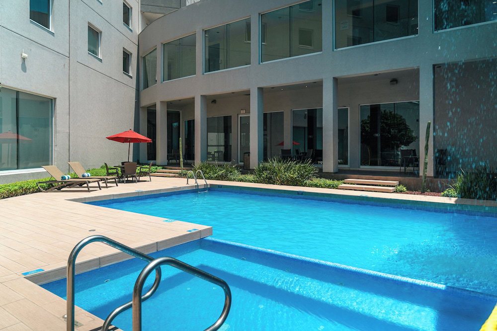 Hotel Crowne Plaza Monterrey Aeropuerto By Ihg