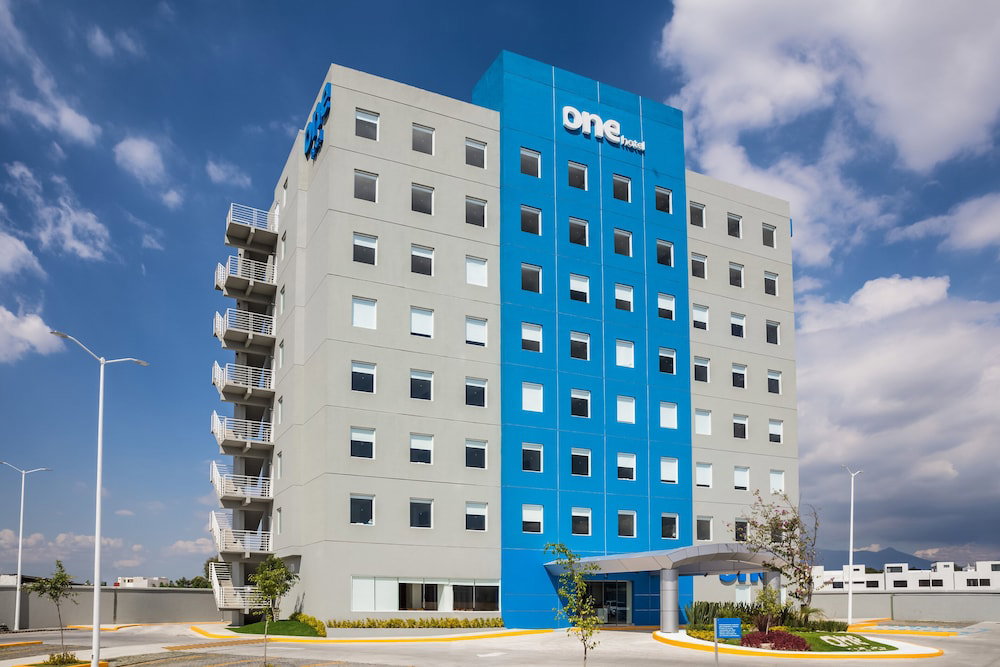 Hotel One Puebla Serdan