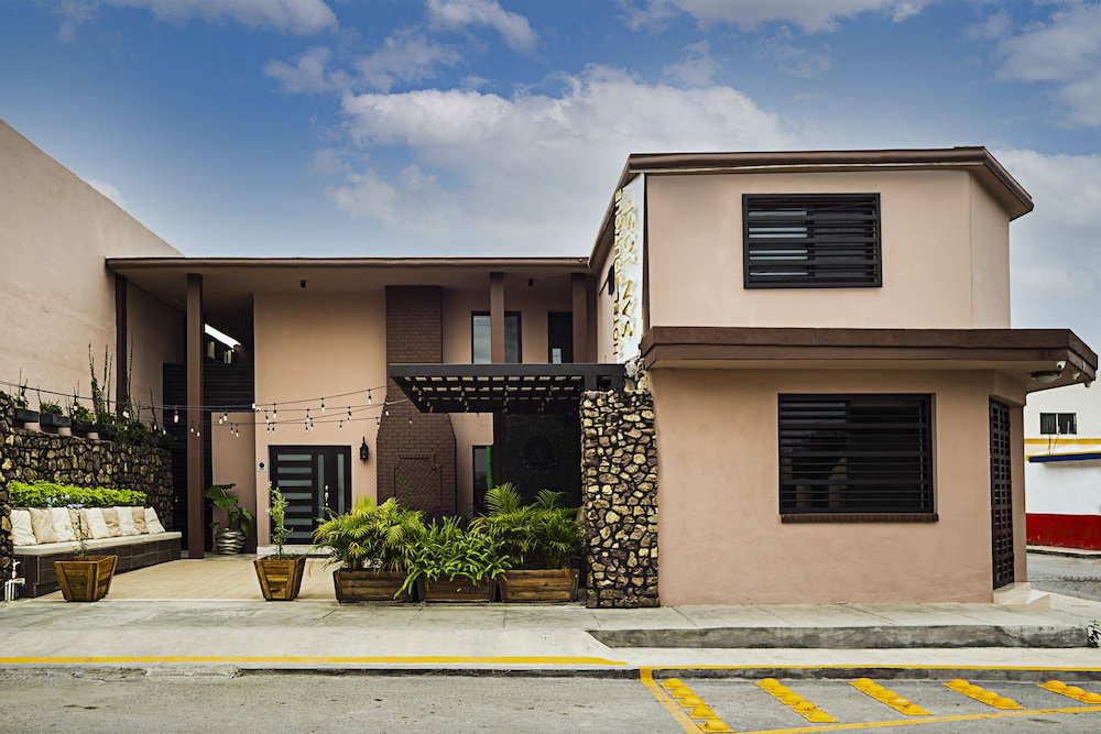 Hotel San José Suites Boutique, Linares