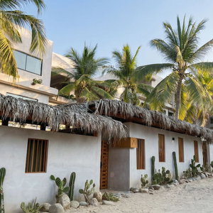 Hotel Casa Leah Puerto Escondido cazare Brisas de Zicatela