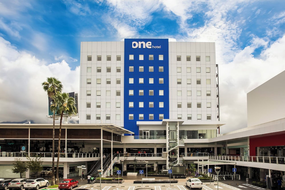 Hotel One Monterrey Tecnologico
