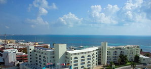 Hotel Aquamarina Beach Hotel cazare Isla Mujeres