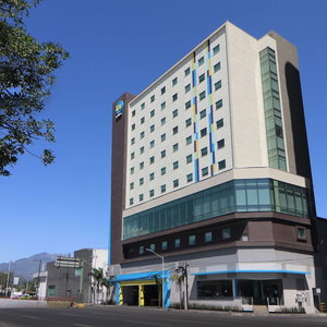 Hotel Tru By Hilton Monterrey Fundidora cazare Monterrey