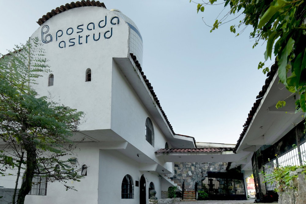Hotel Oyo Posada Astrud,Cuetzalan