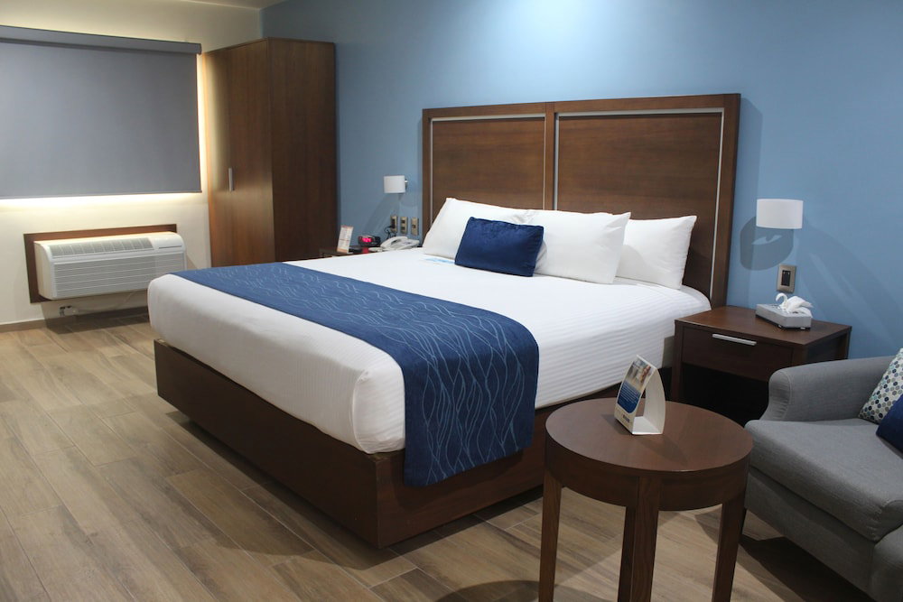 Hotel Comfort Inn Monterrey Norte