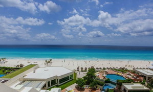 Hotel Condo In Ocean Front Resort cazare Isla Mujeres