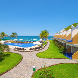 Hotel Quinta Bella Huatulco cazare Crucecita