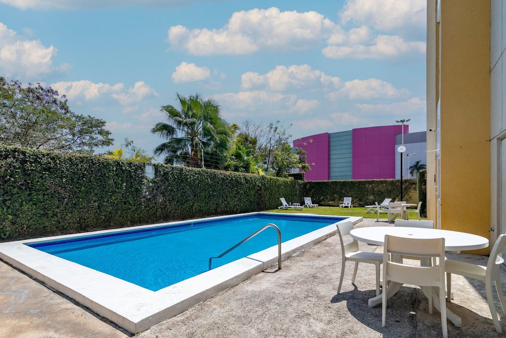 Hotel City Express By Marriott Chetumal