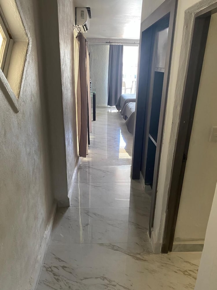 Cancun Plaza Condo Mexico