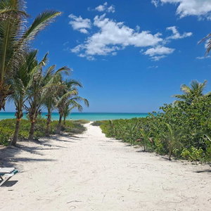 Hotel Arena Y Mar Beachfront House, El Cuyo By The Spot Rentals cazare Tizimin