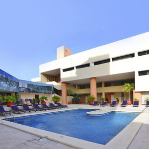 Hotel Hotel Los Aluxes cazare Merida