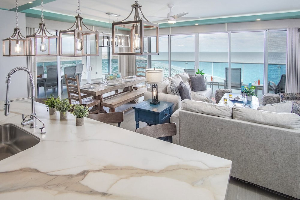Hotel Awesome 3 Bedroom Condo Encantame Tower E 1001