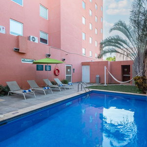 Hotel City Express Junior By Marriott Merida Altabrisa cazare Merida