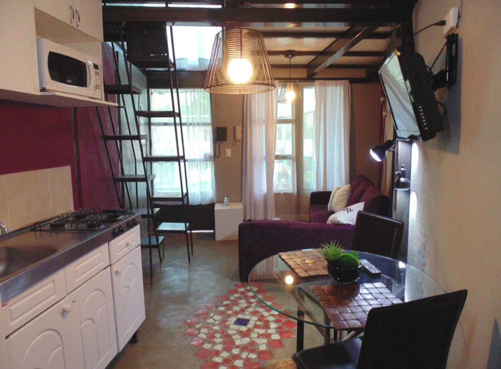 Hotel Casa Satya