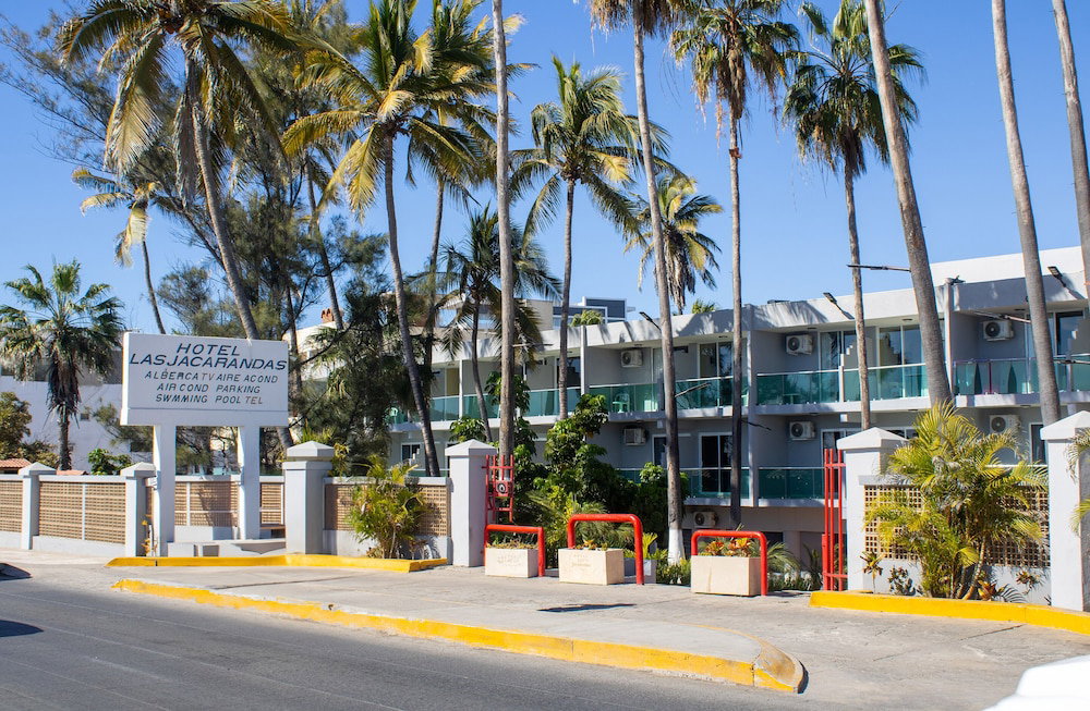 Hotel Hotel Las Jacarandas
