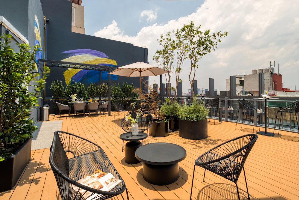 Hotel Uliv Parque Lincoln