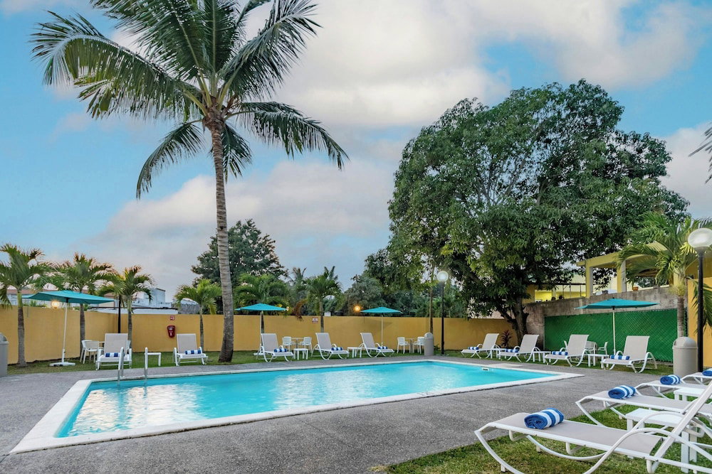 Hotel City Express By Marriott Tuxpan