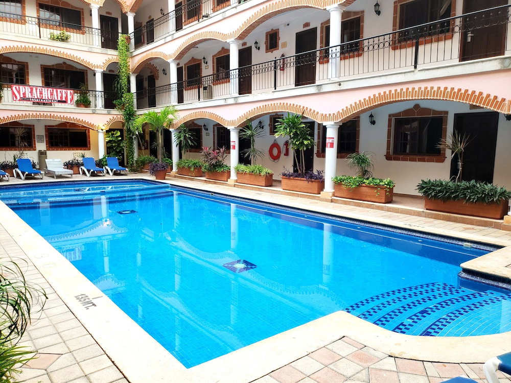 Hotel Hotel Colonial Playa Del Carmen