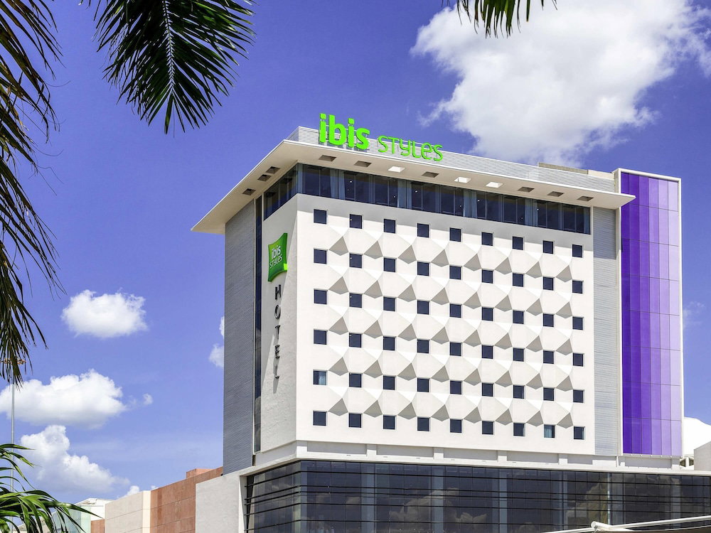 Hotel Ibis Styles Merida Galerias