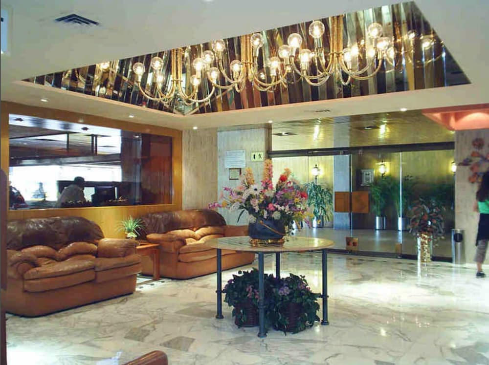 Hotel Segovia Regency Hotel