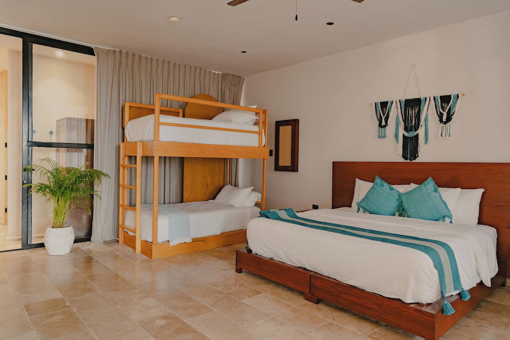 Hotel Tótem Beach Club