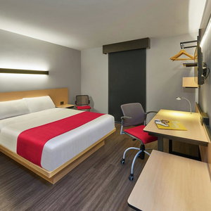 Hotel City Express By Marriott Ciudad De México La Raza cazare Azcapotzalco