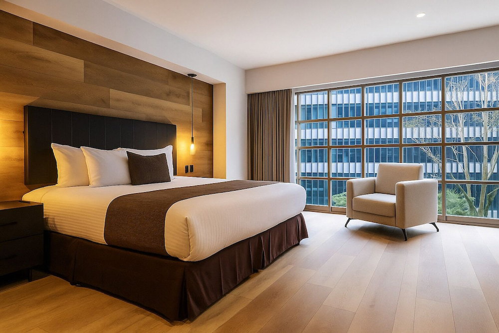 Hotel St Isidro Suites Corporate Housing Spa & Wellness Center