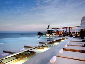 Hotel Sls Cancun cazare Isla Mujeres