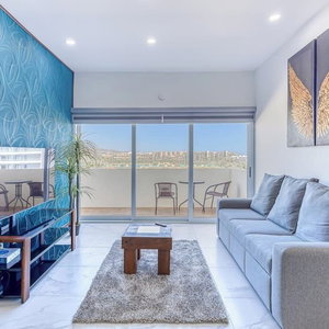 Hotel Luxury Condo With Shared Gym, Rooftop Pool, And Centrally Located cazare Cabo San Lucas