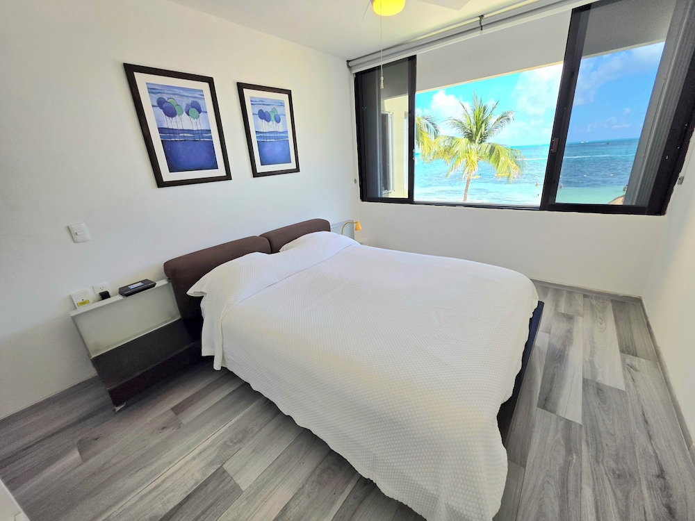 Oceanfront Condo At Unique Location