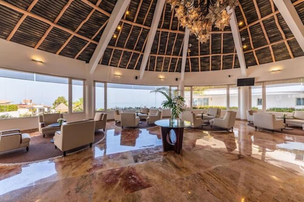 Hotel Suites Vip At Grand Miramar
