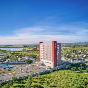Hotel Fiesta Inn Suites Aeropuerto Del Bajío cazare Silao