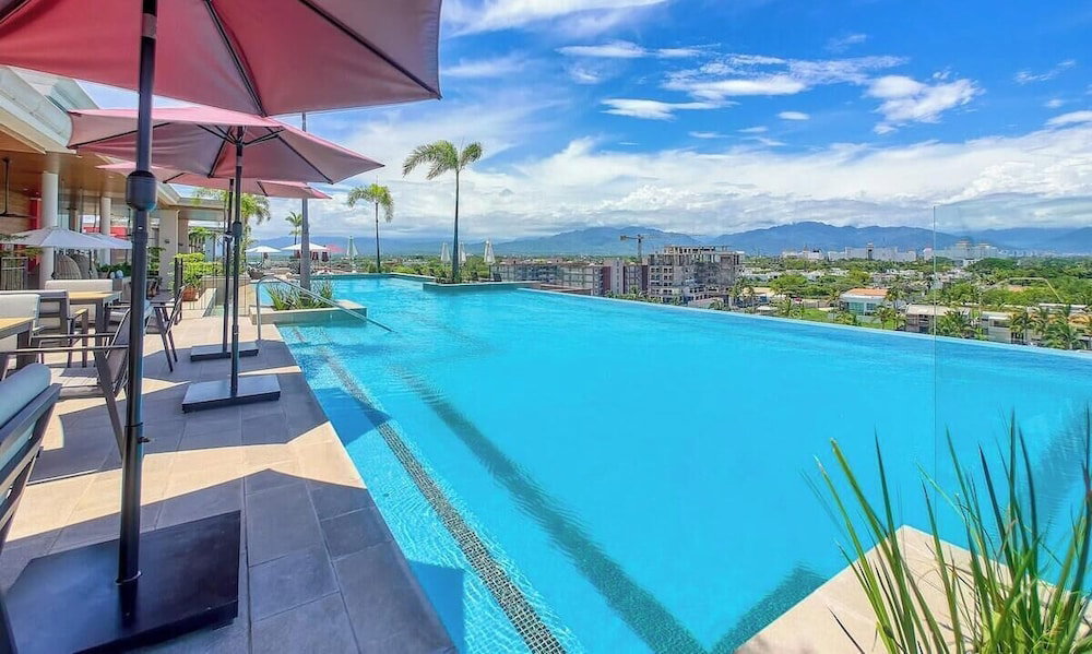Hotel 2Br Penthouse In Nuevo Vallarta - Terrace - Pool