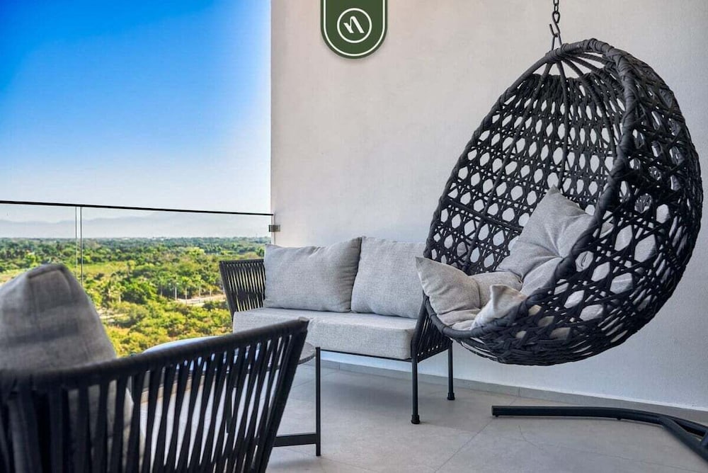 Hotel Oceanfront 2Br Condo -Private Balcony - Beach