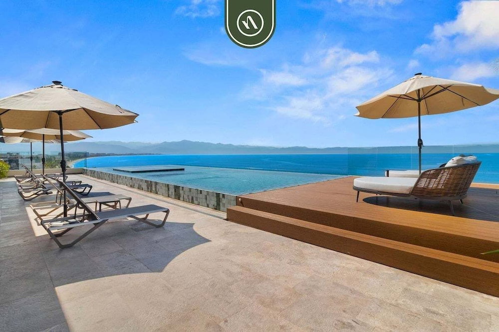 Hotel New Stylish 1 Br Condo - Ocean Views - Flex Room
